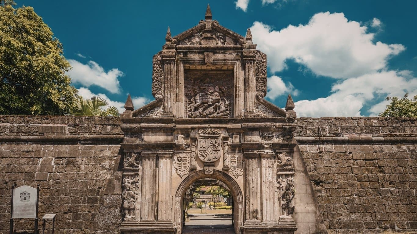 Manila Heritage & City Discovery